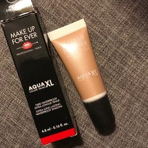 Make up for ever aqua xl eye shadow